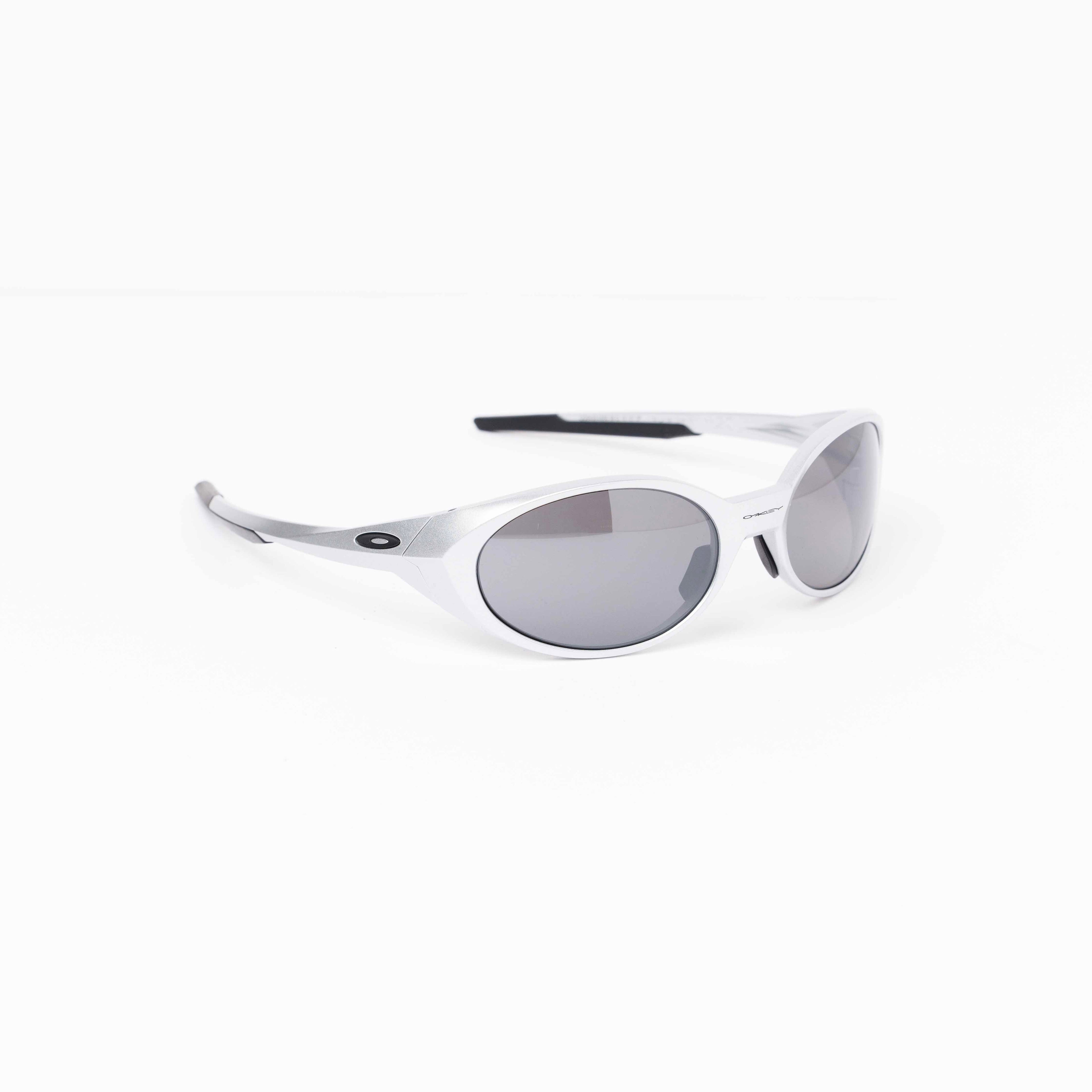 EYE JACKET X