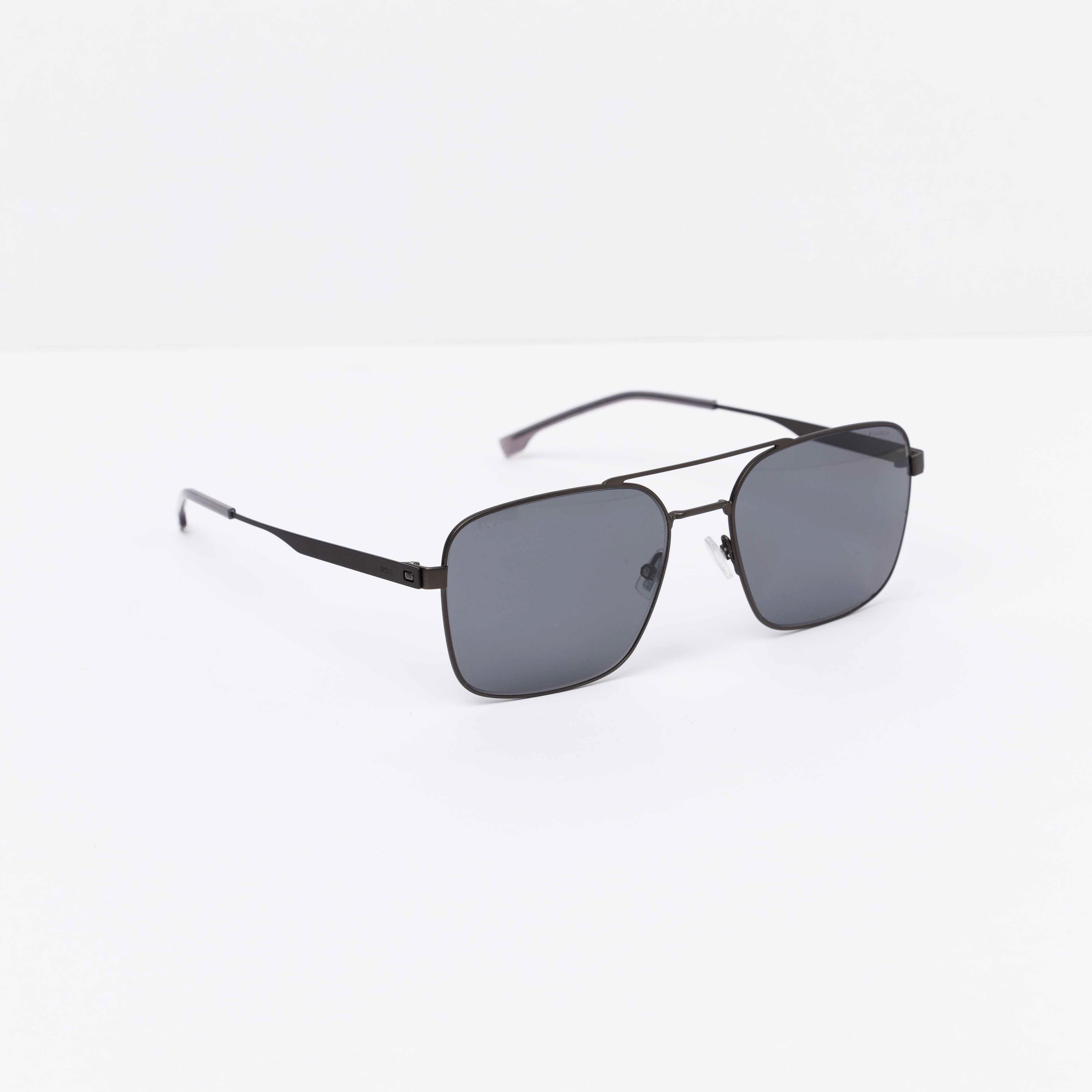 BOSS1695