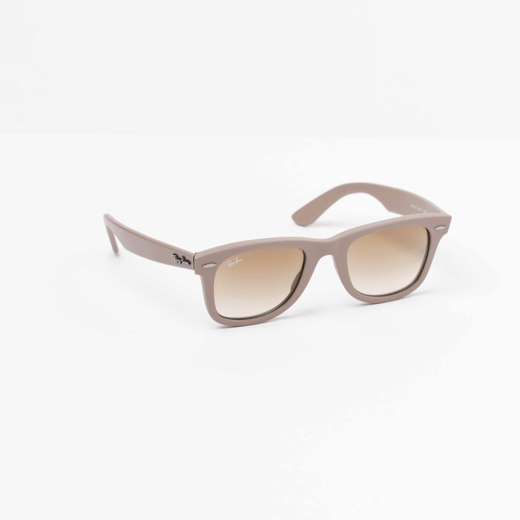 WAYFARER