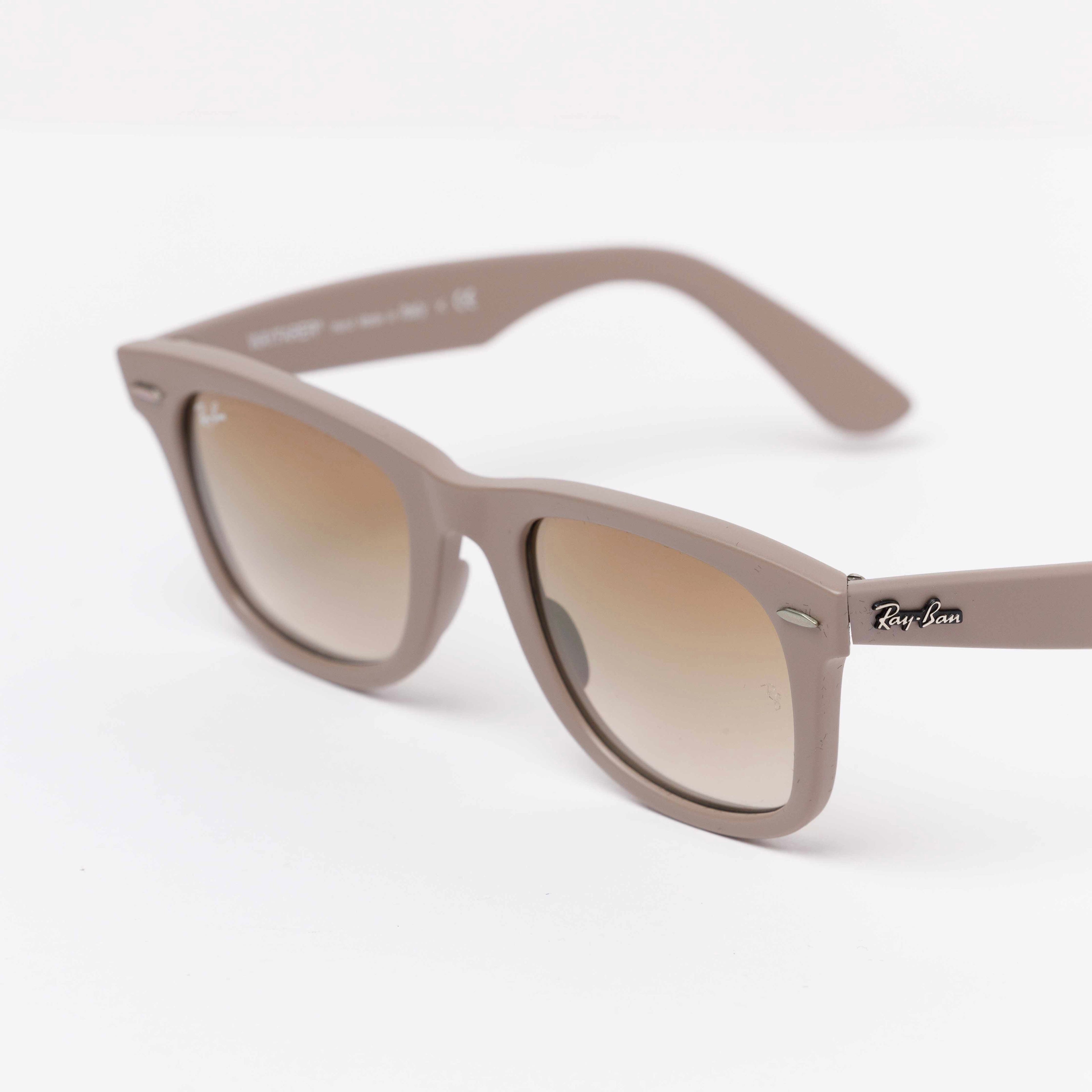 WAYFARER
