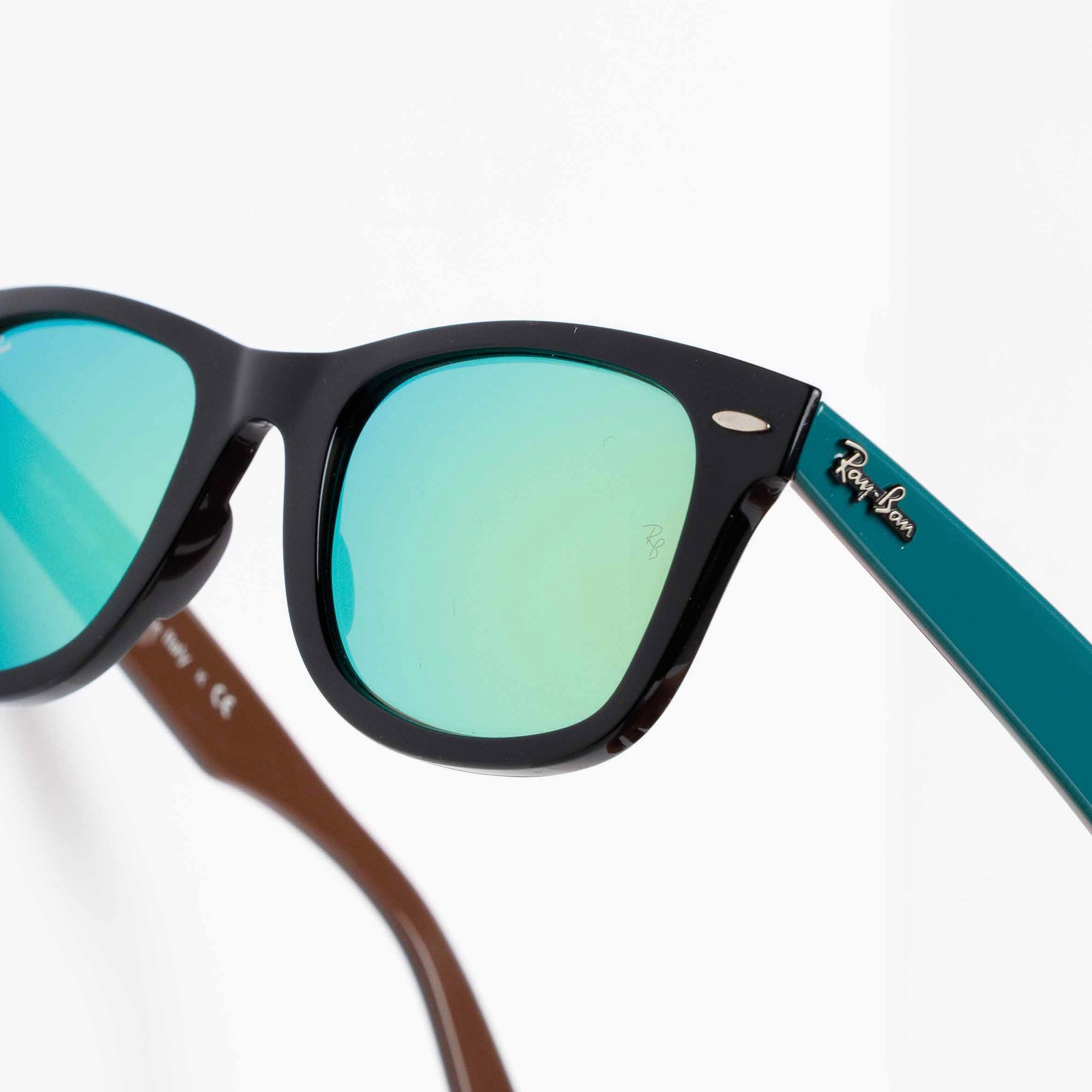 WAYFARER