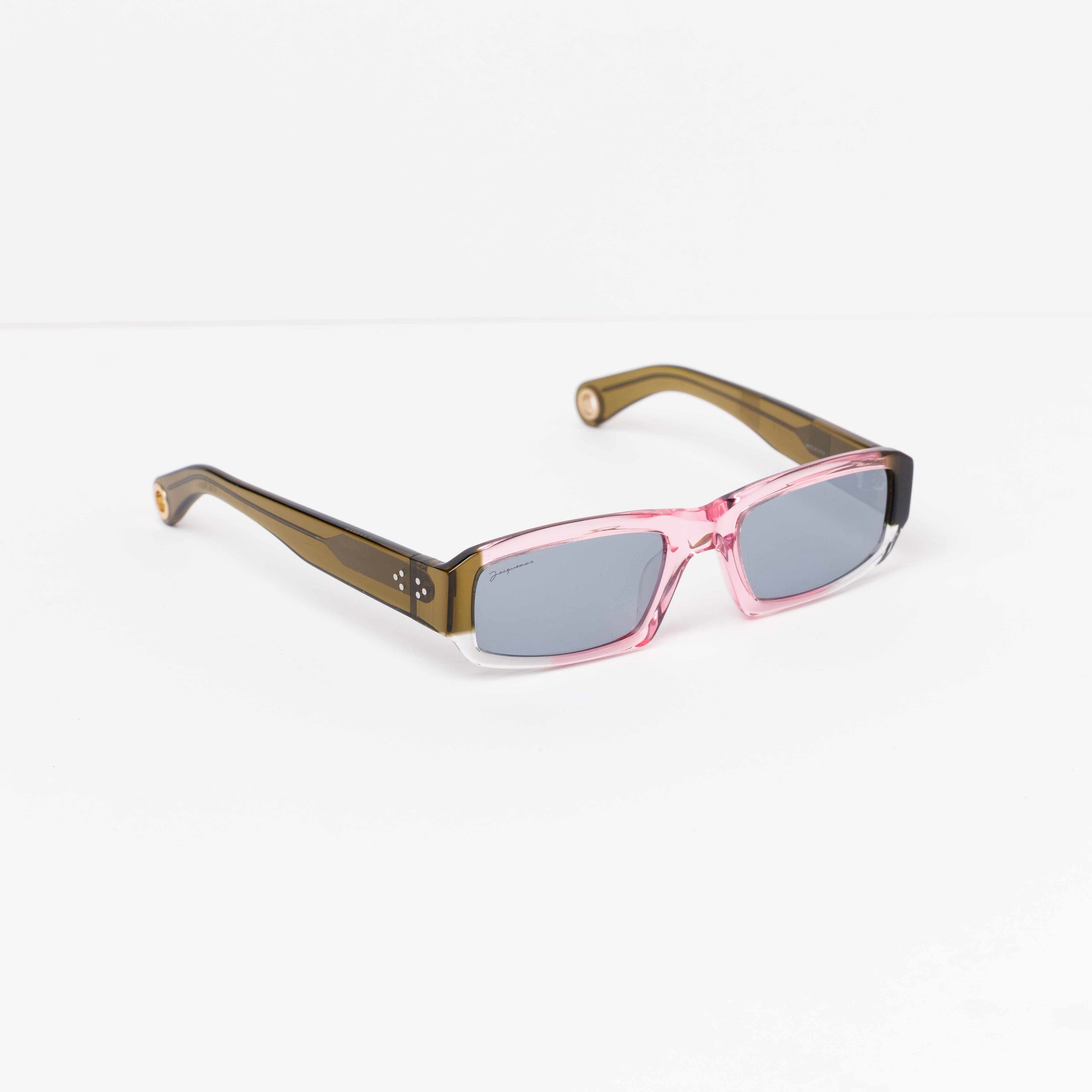 LES LUNETTES