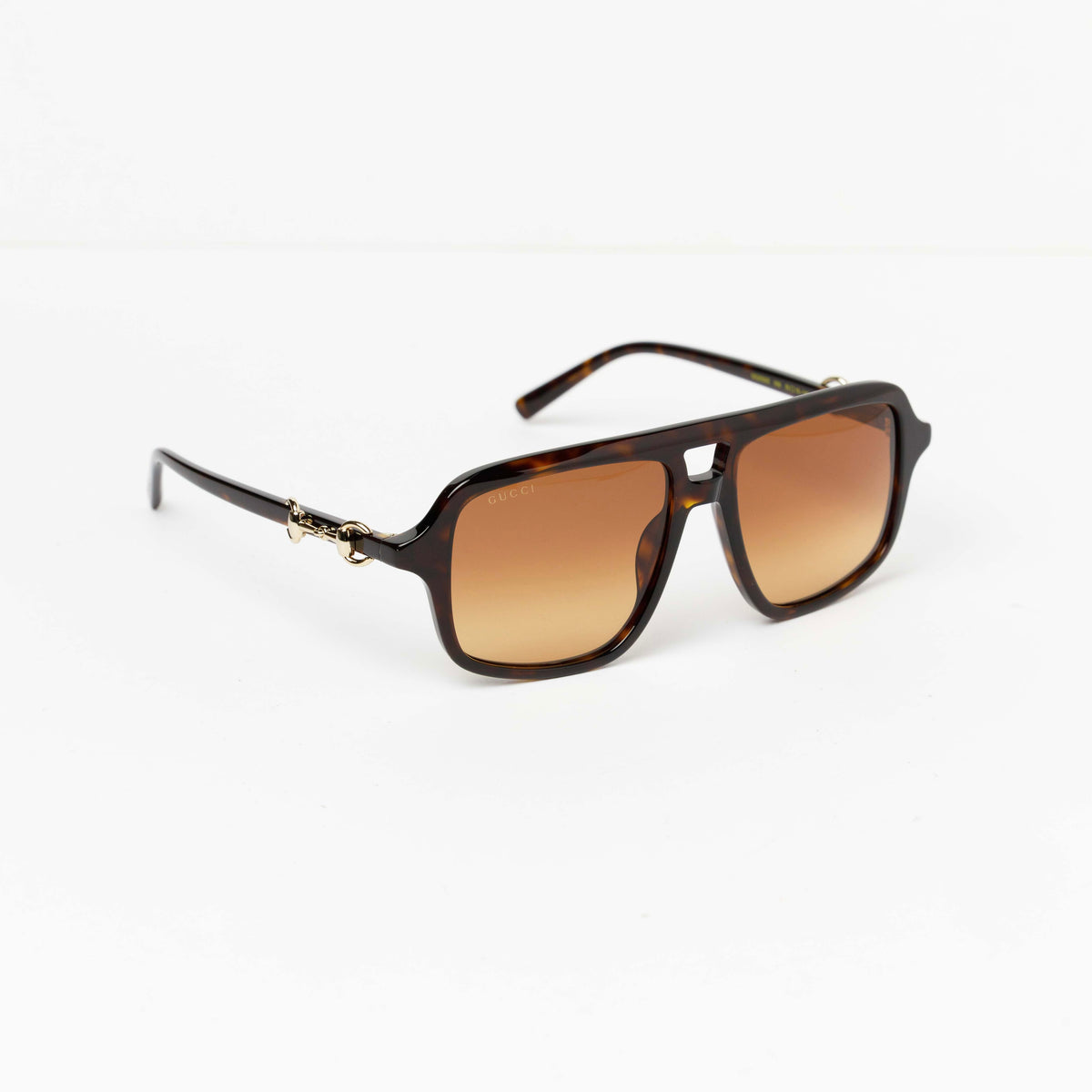 GG2052S/008/55