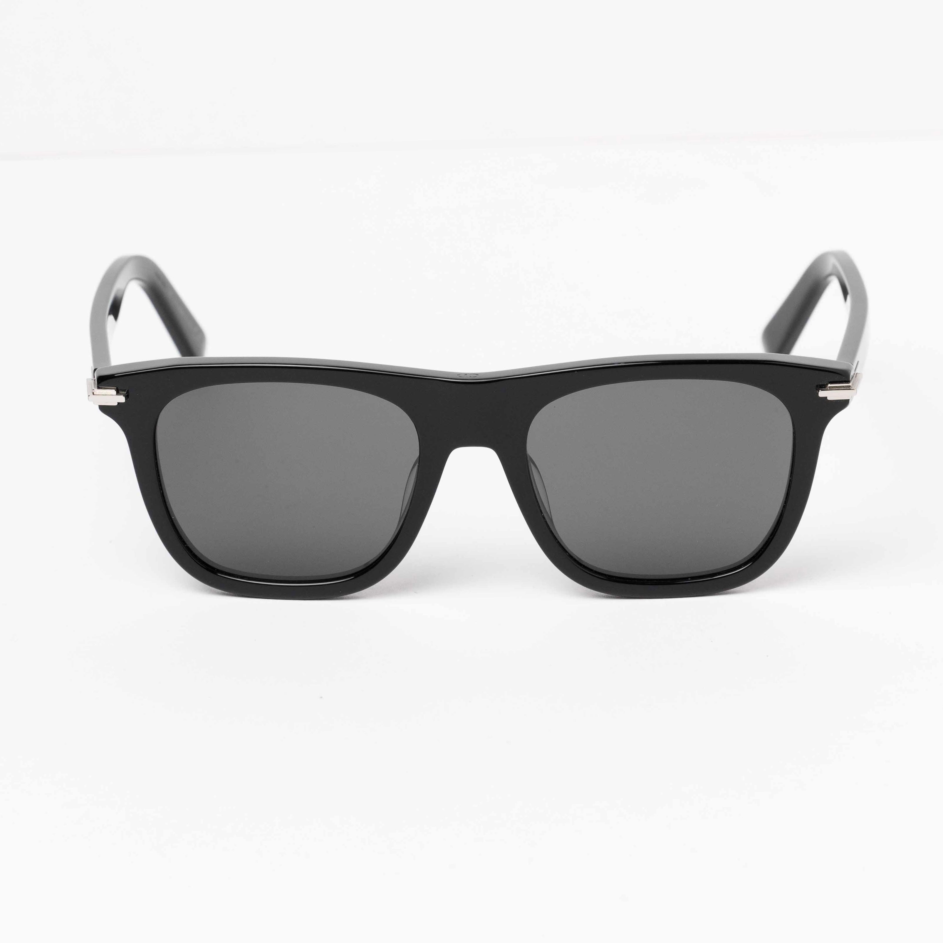 DIORBLACKSUITS13I/10A0