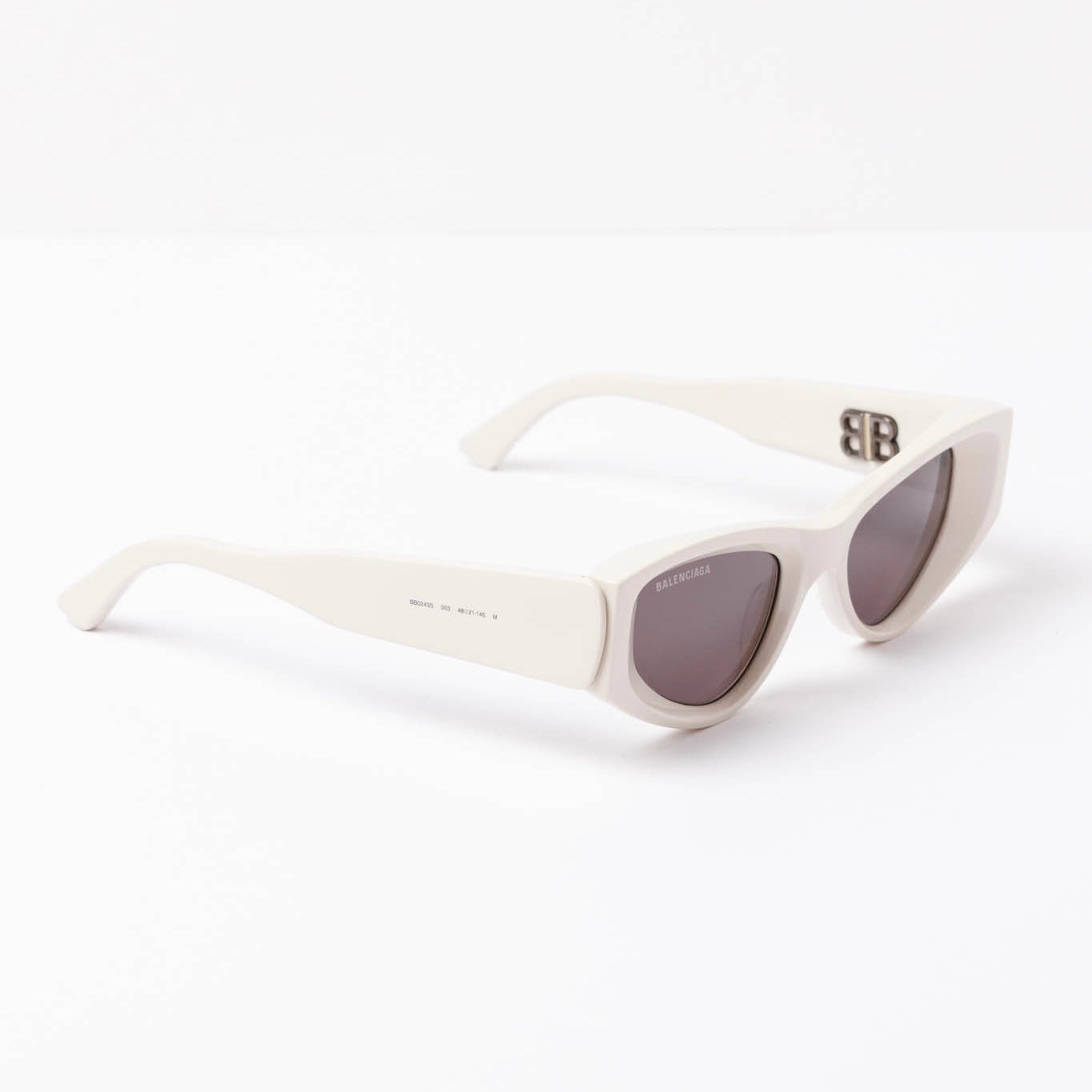BB0243S